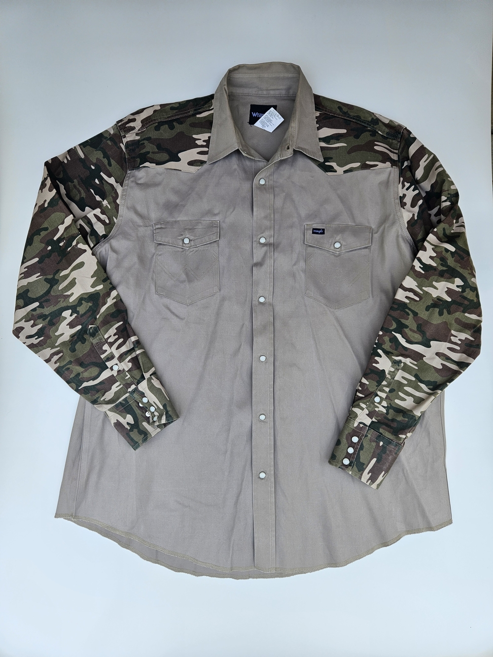 Wrangler Men’s 2XT Brushpopper Tan Camo Pearl Snap Western Shirt